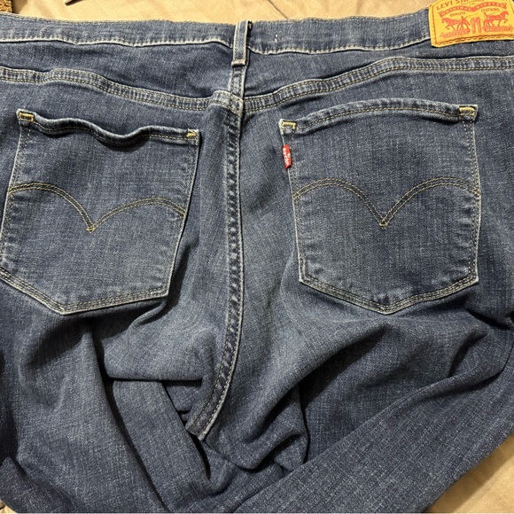 Classic Blue Women's Jeans - Picture 8 of 9